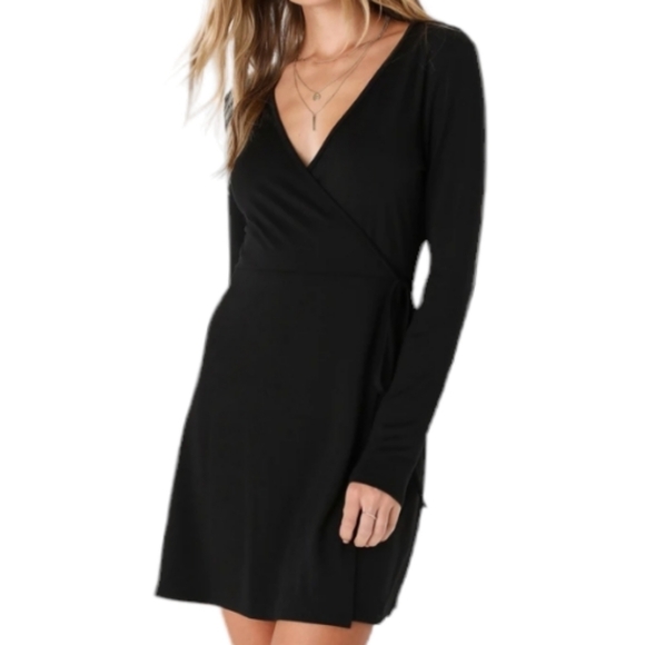 LULUS Effortlessly Pretty Black Long Sleeve Mini Wrap Dress lbd NWT - Picture 1 of 5